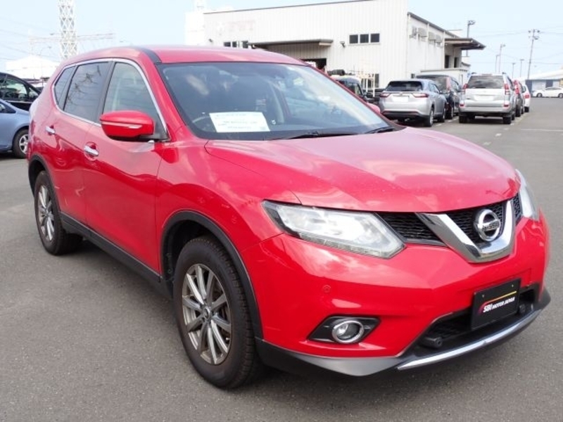 X-TRAIL