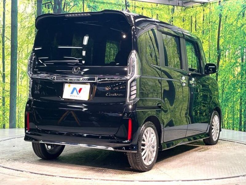 N BOX CUSTOM