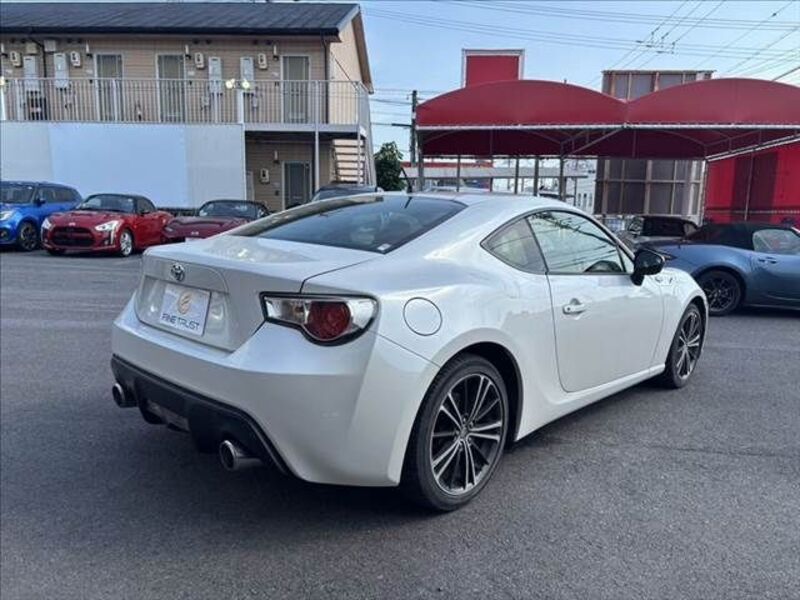 86