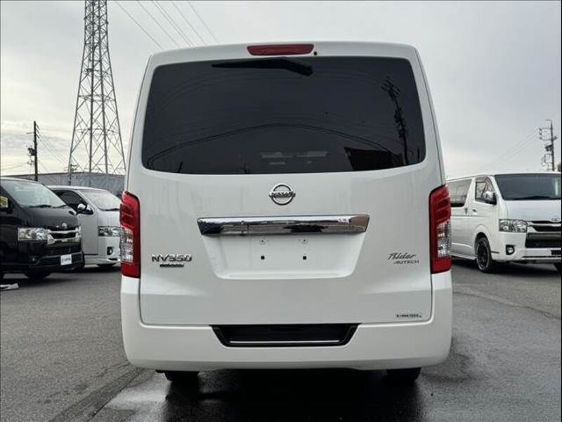 NV350 CARAVAN