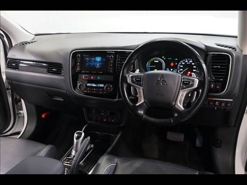 OUTLANDER PHEV