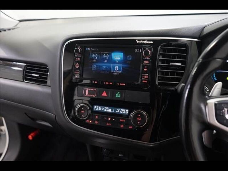 OUTLANDER PHEV