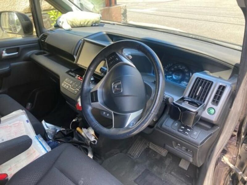 STEPWAGON SPADA