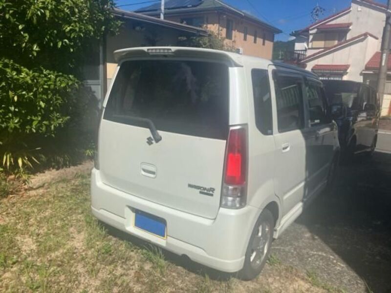 WAGON R