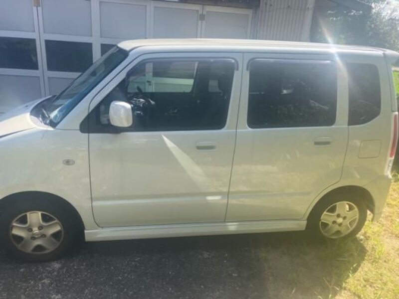WAGON R