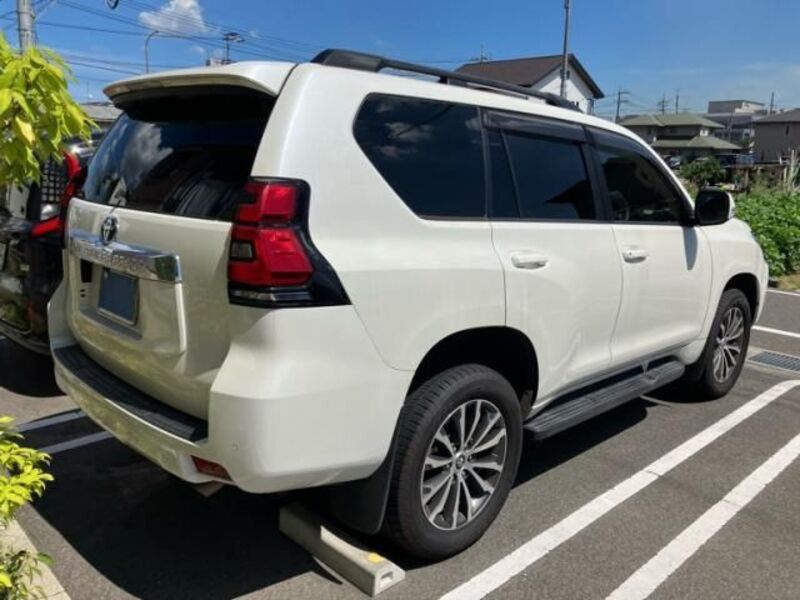 LAND CRUISER PRADO