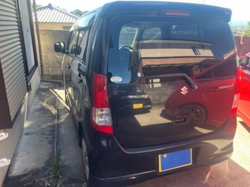 WAGON R