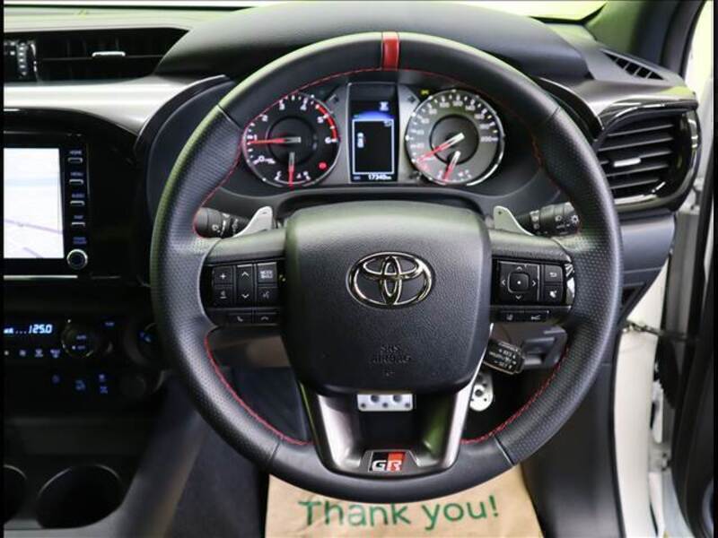 HILUX