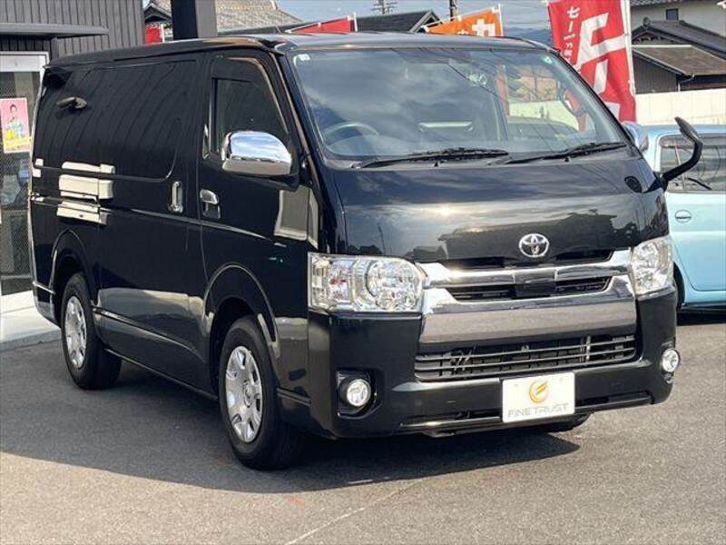 HIACE VAN