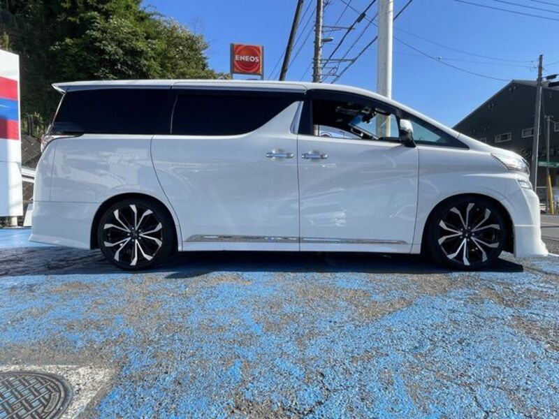 VELLFIRE
