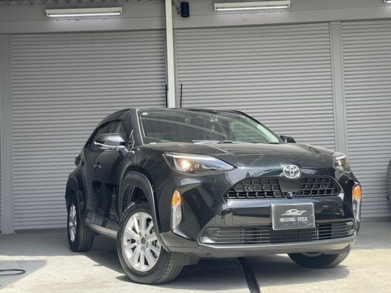 YARIS CROSS