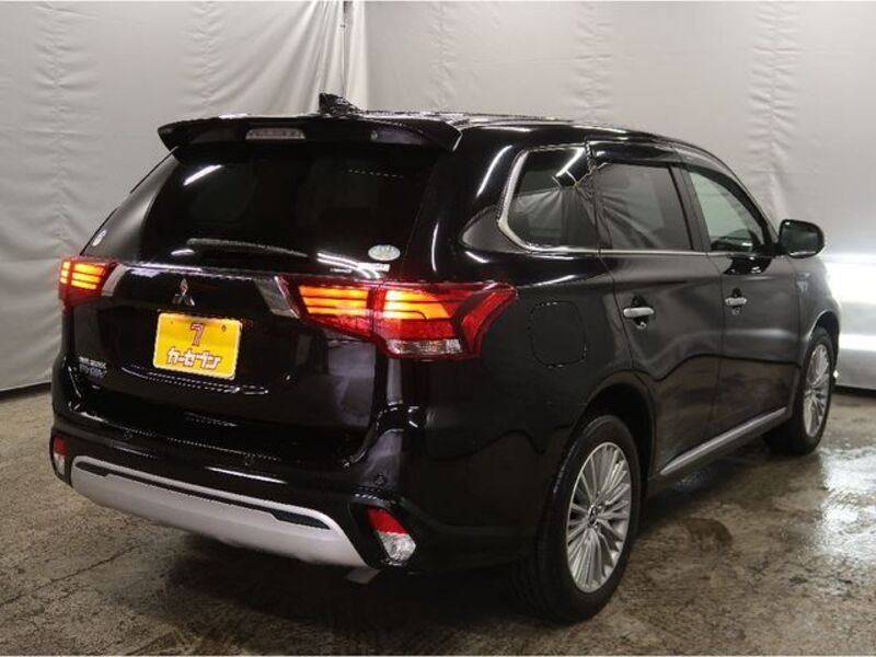 OUTLANDER PHEV