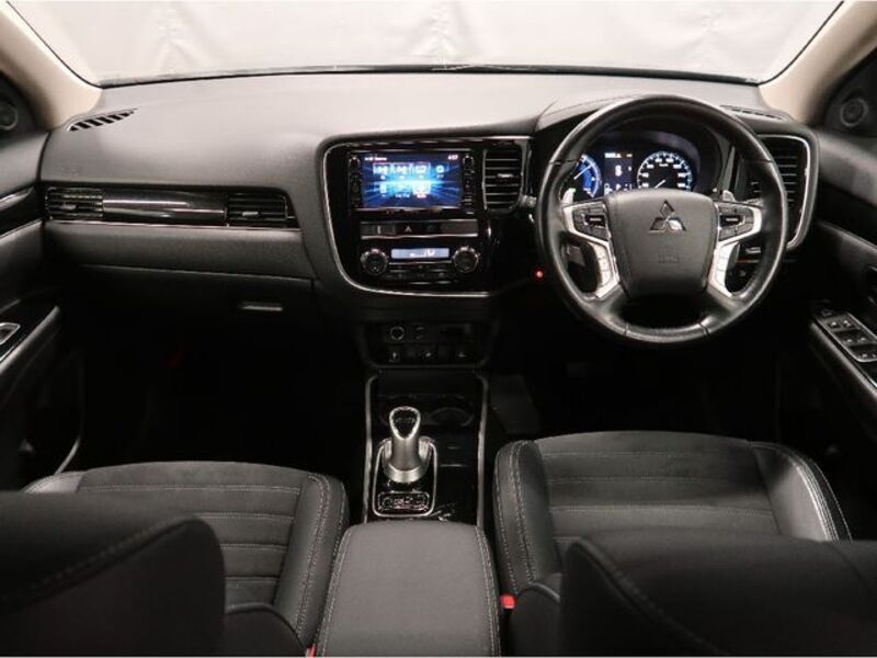 OUTLANDER PHEV