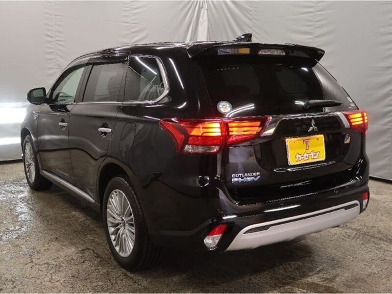 OUTLANDER PHEV