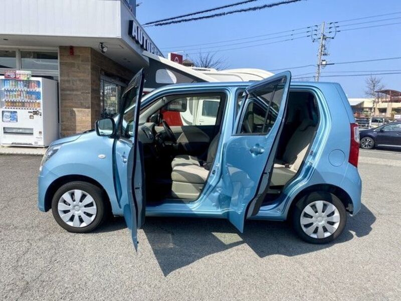 WAGON R