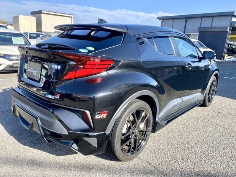 C-HR