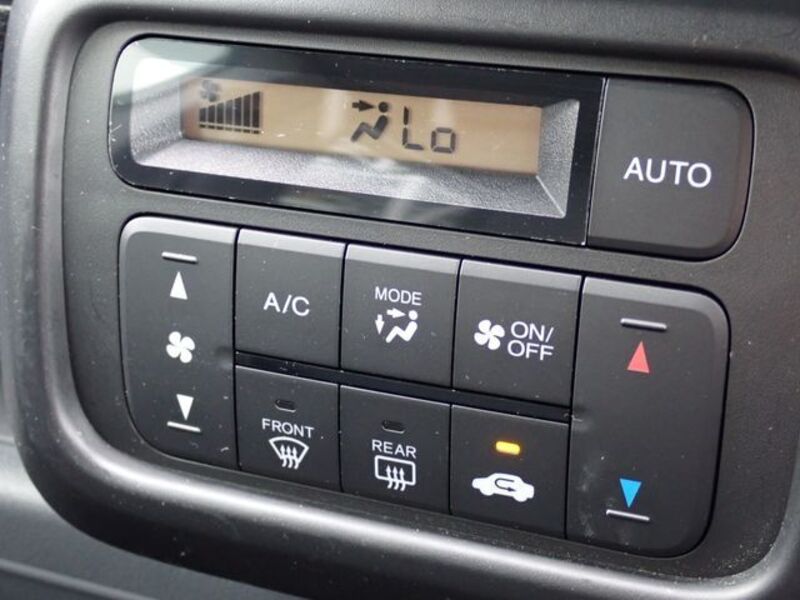 N-VAN