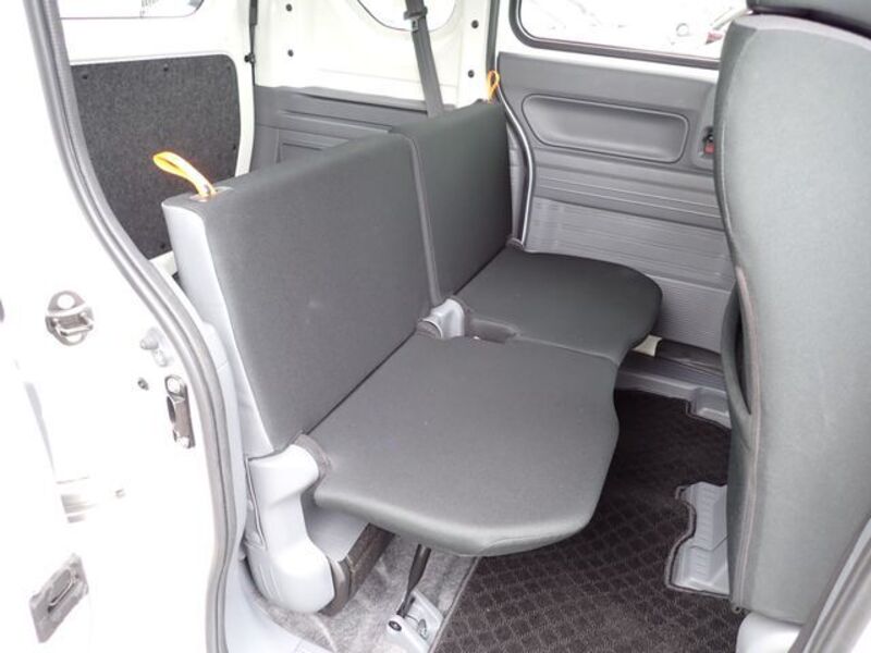 N-VAN