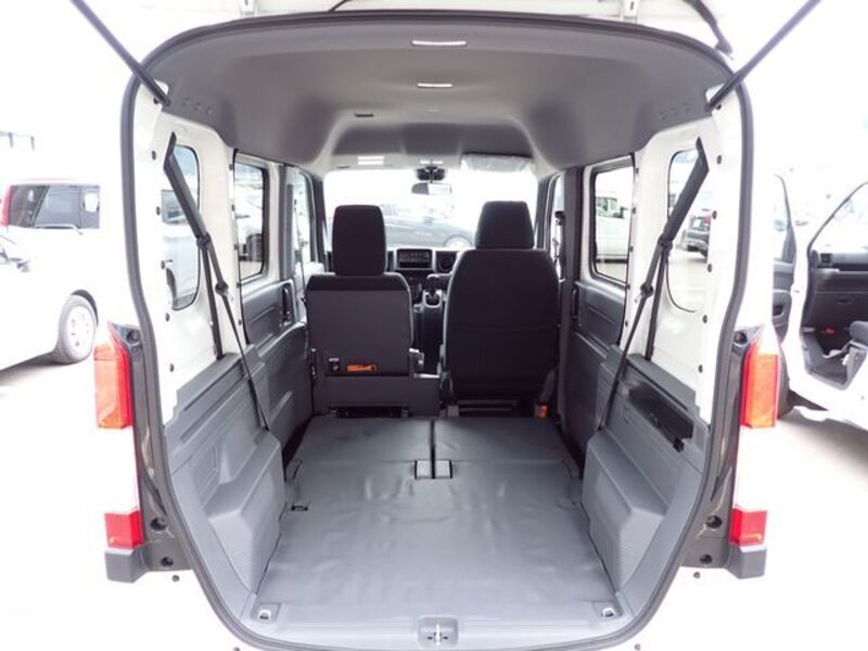 N-VAN