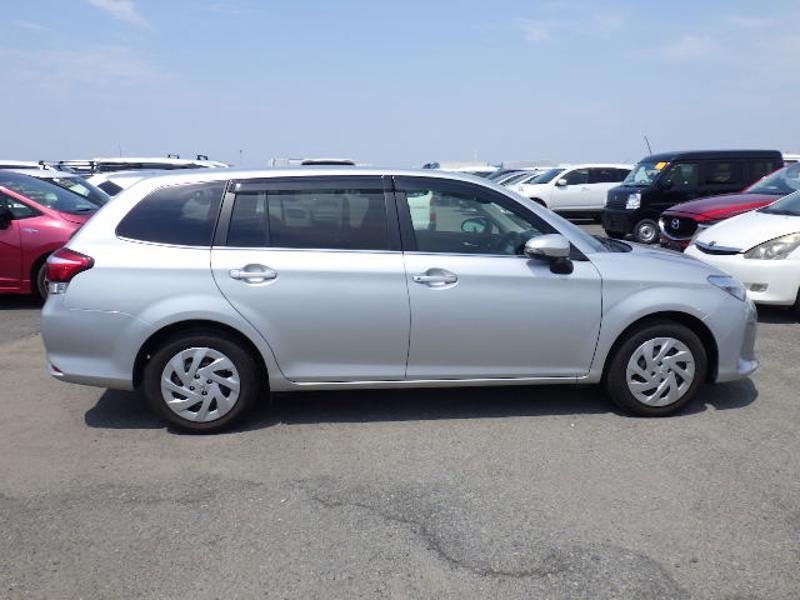 COROLLA FIELDER