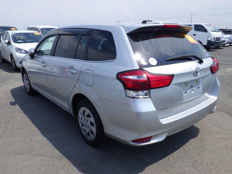COROLLA FIELDER