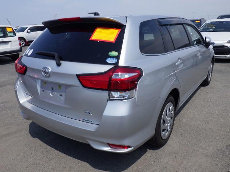 COROLLA FIELDER