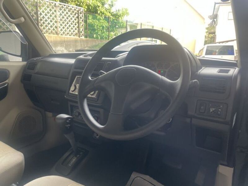 PAJERO MINI