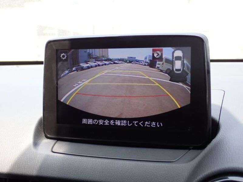 MAZDA2