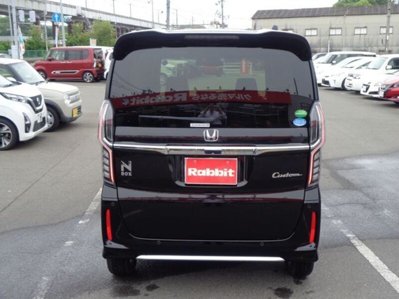 N BOX CUSTOM