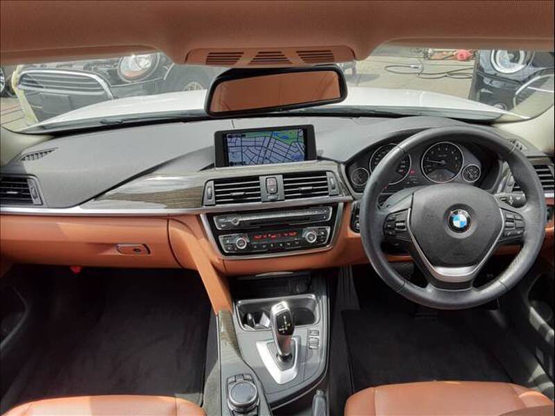 4 SERIES