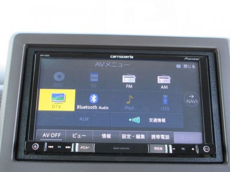 N BOX