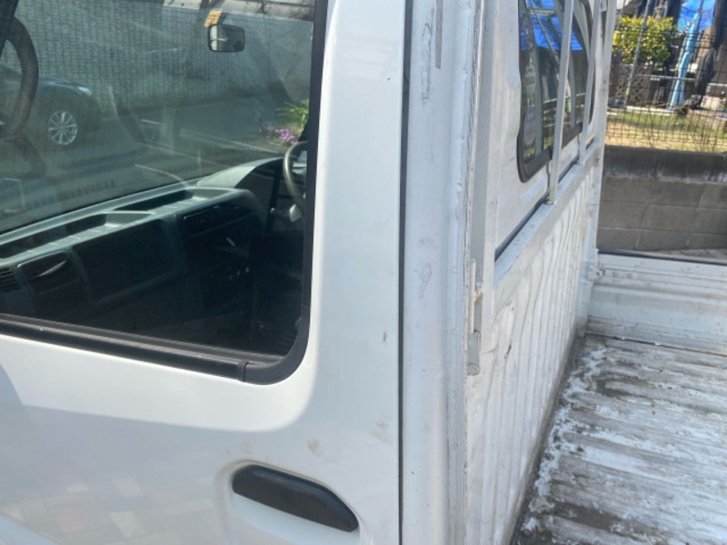 MINICAB TRUCK