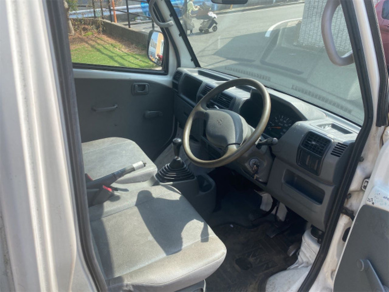 MINICAB TRUCK