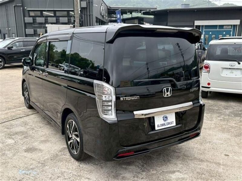 STEPWAGON SPADA