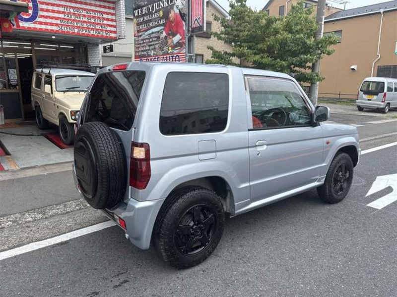 PAJERO MINI