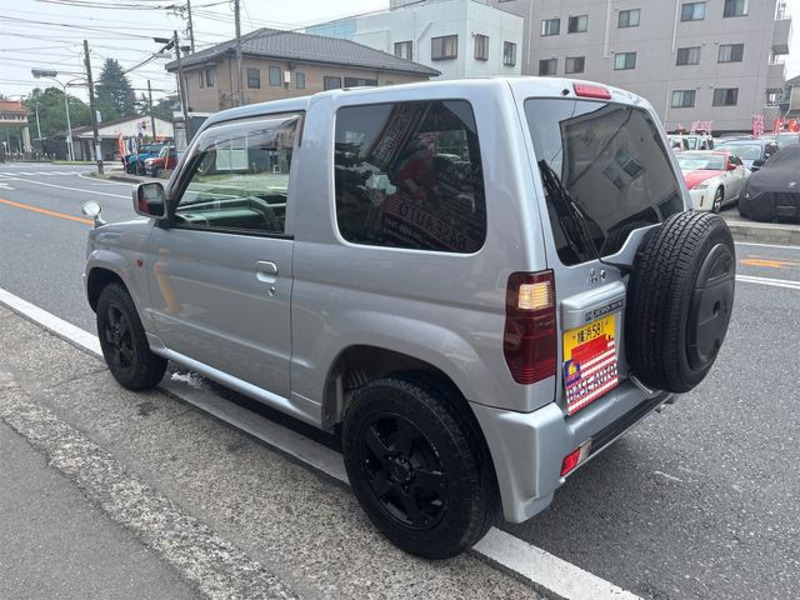 PAJERO MINI