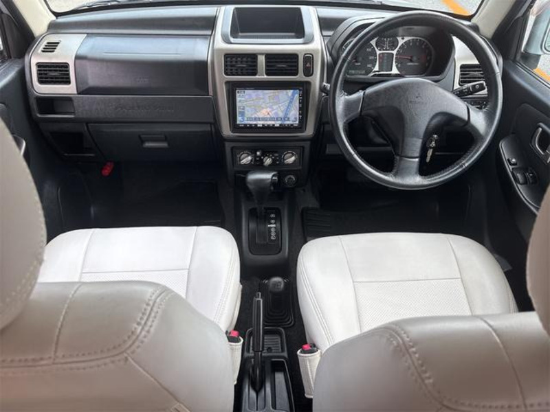 PAJERO MINI