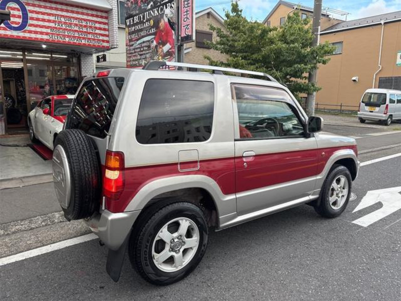 PAJERO MINI