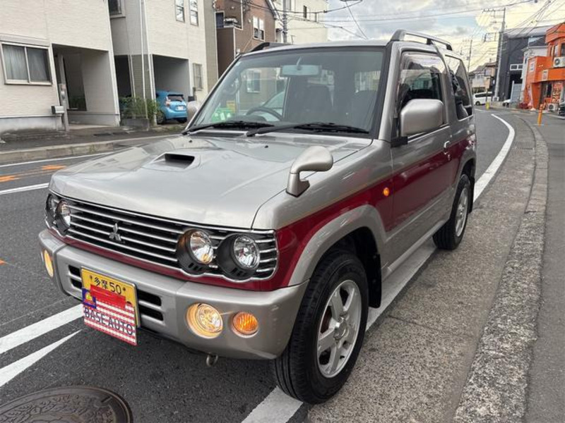PAJERO MINI