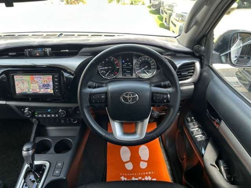 HILUX