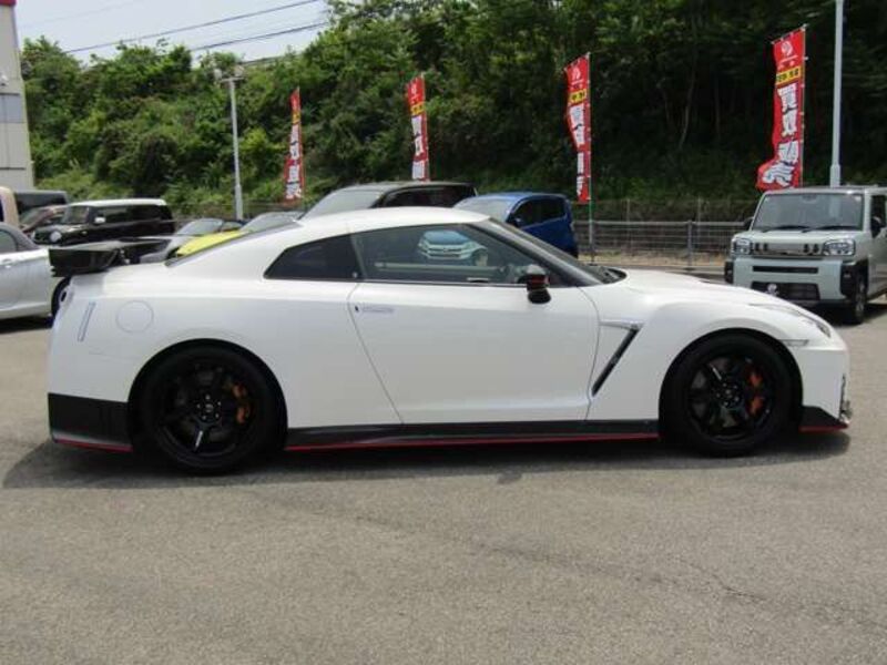 GT-R