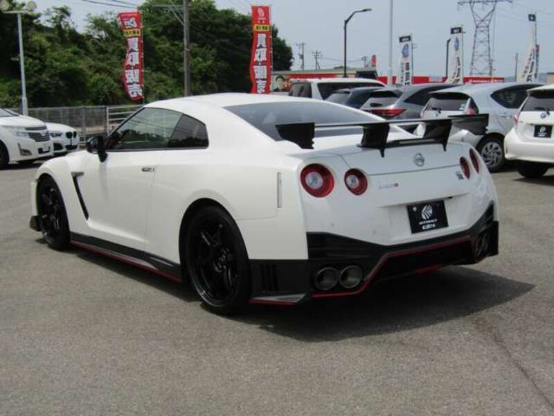 GT-R