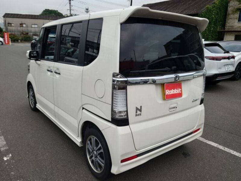N BOX CUSTOM