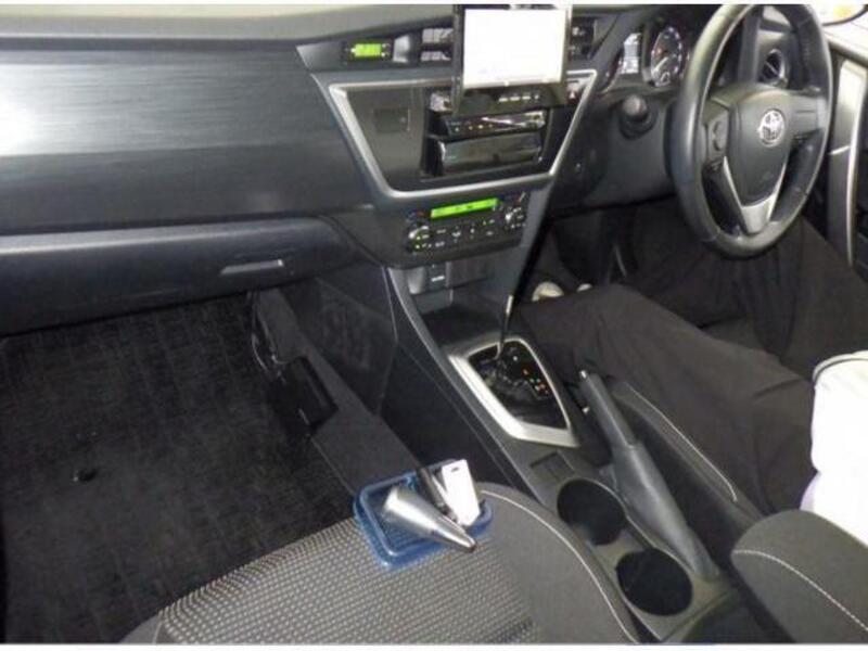 AURIS