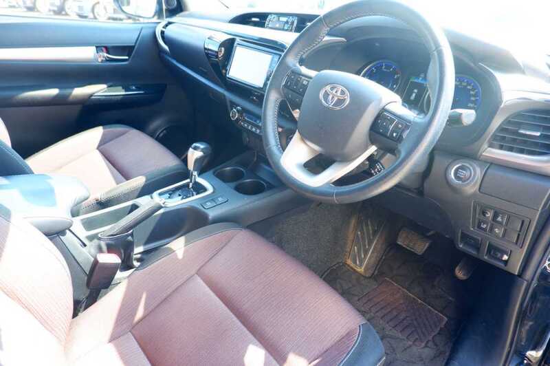 HILUX