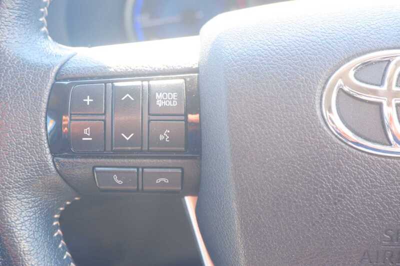 HILUX