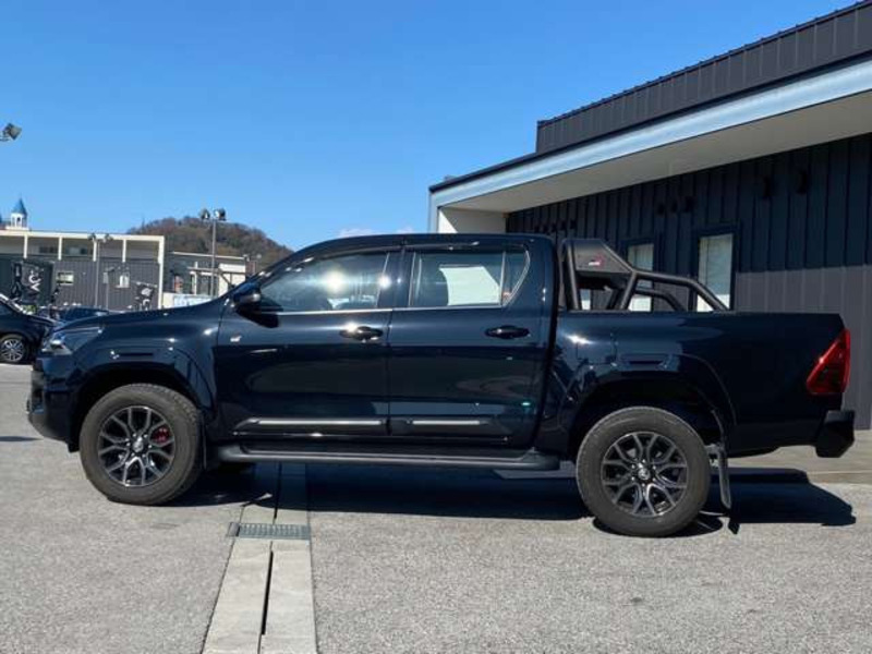 HILUX