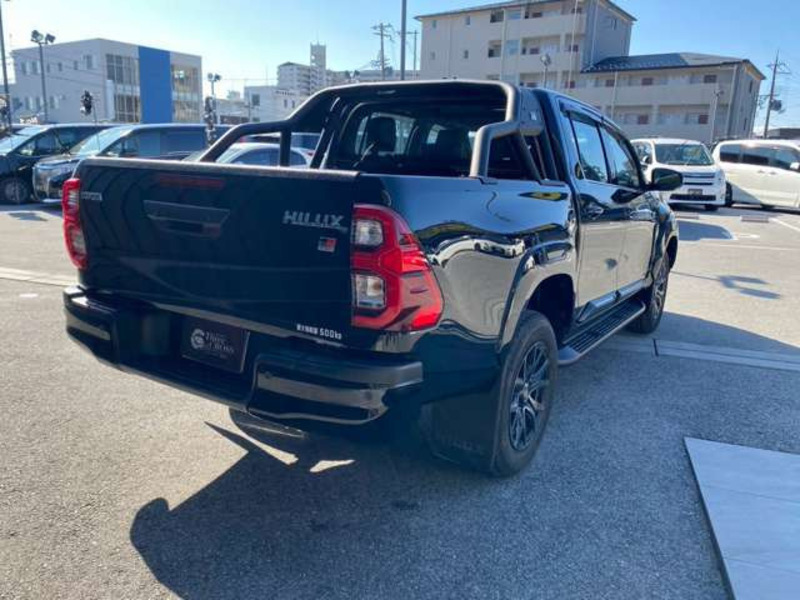 HILUX