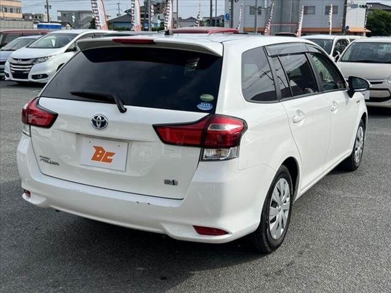 COROLLA FIELDER