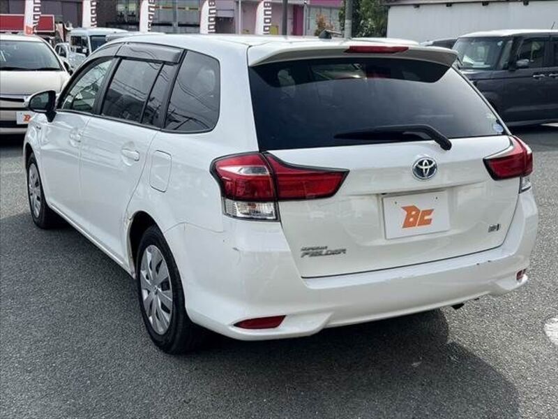 COROLLA FIELDER